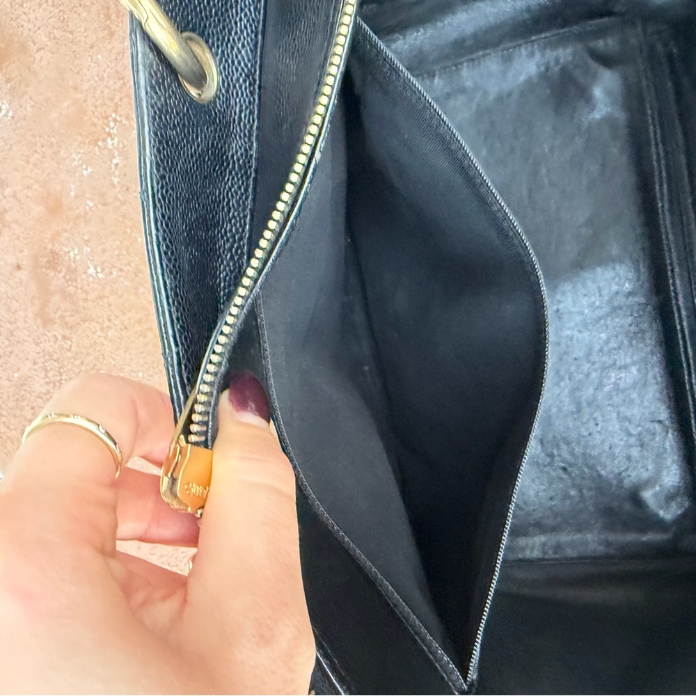 Chanel Caviar Quilted Petit Timeless Tote PTT Black - Picture 8 of 14